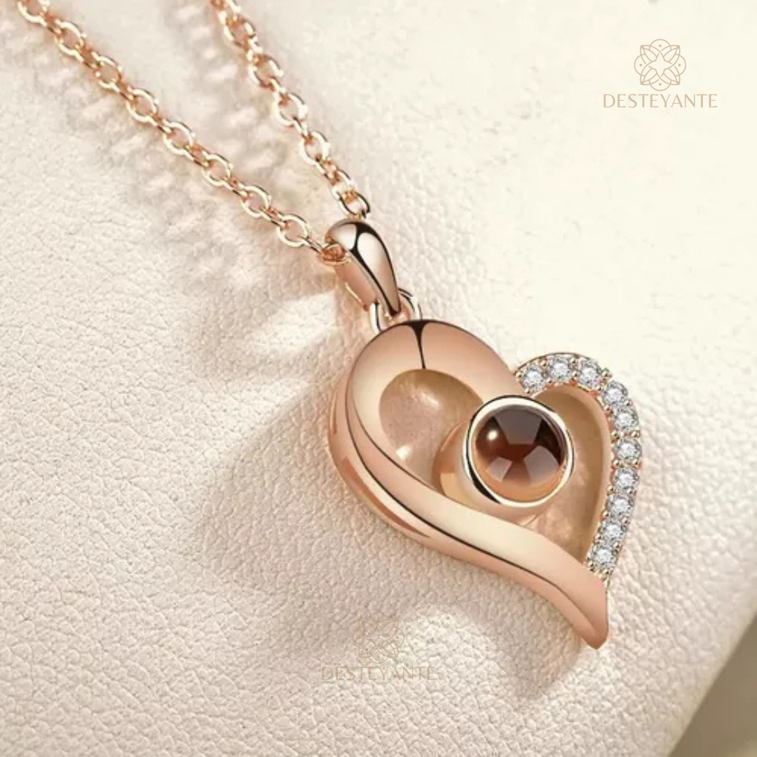 Un Te Amo en 100 idiomas que siempre llevará consigo