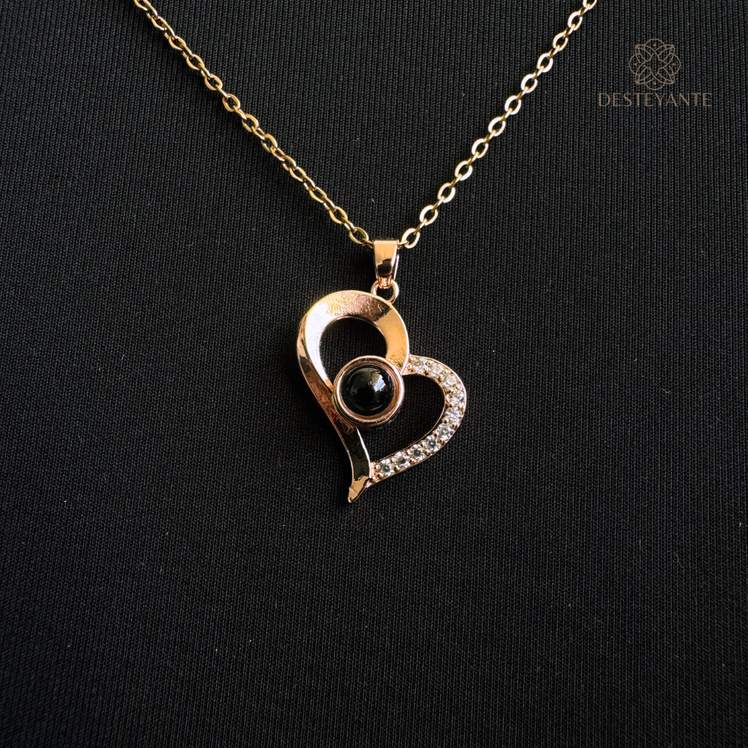 Un Te Amo en 100 idiomas que siempre llevará consigo