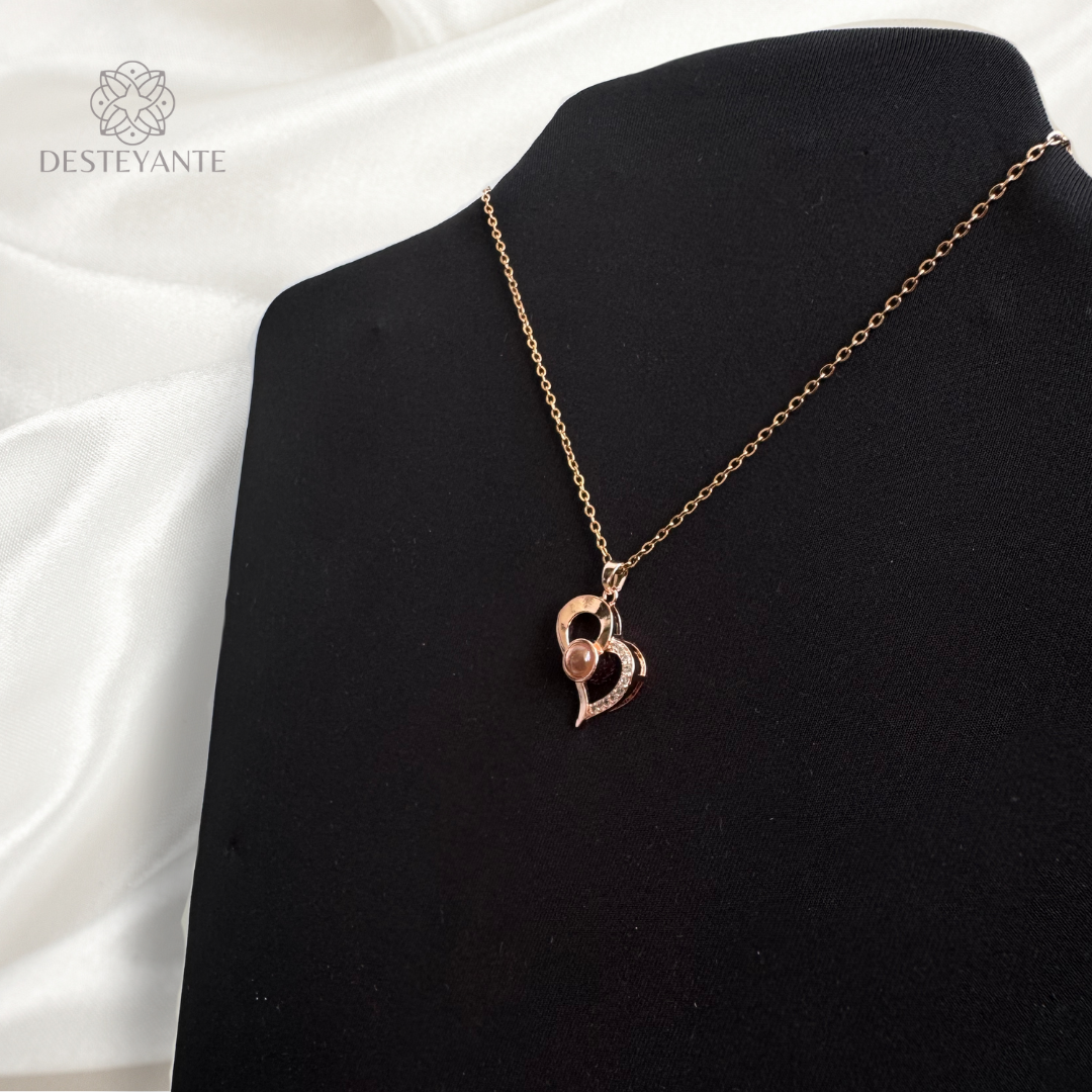 Un Te Amo en 100 idiomas que siempre llevará consigo