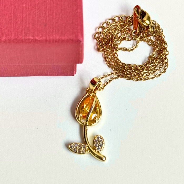 Un Tulipán en Oro que Jamas se Marchita