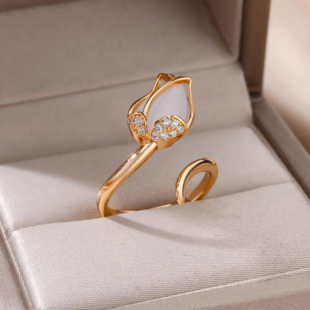 Anillo Tulipan Ajustable con Caja Premium
